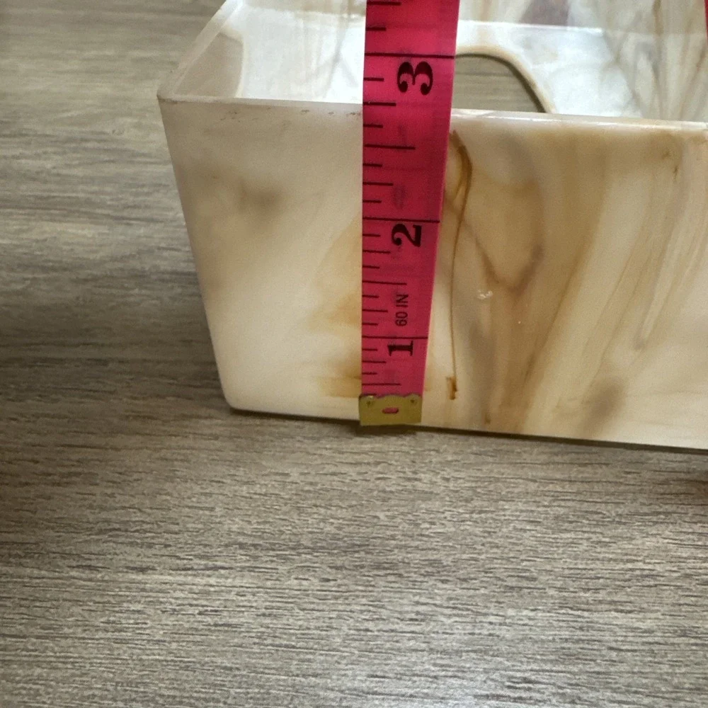 Faux‎ Marble Vintage Acrylic Lucite Plastic Tissue Box Cover Cream Tan